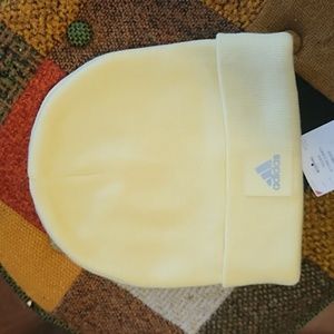 Men's Adidas furn yellow Beanie bnwt